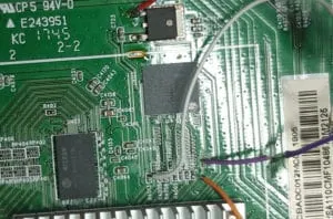 Pontos de ligação na placa